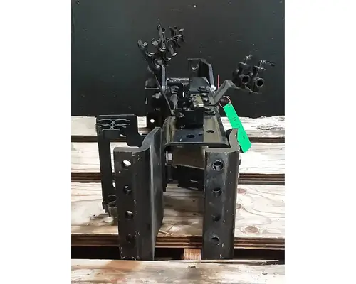 KENWORTH T680 Crossmember