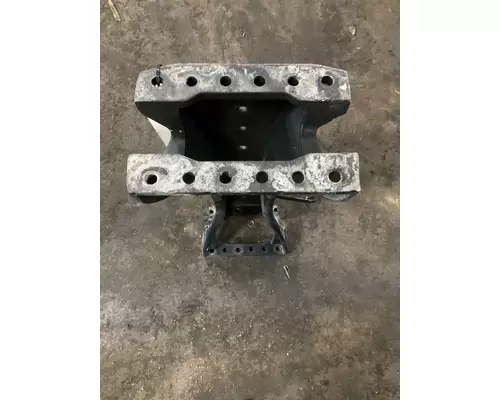 KENWORTH T680 Crossmember