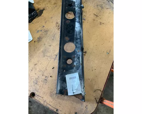KENWORTH T680 Crossmember