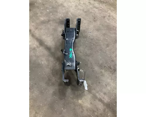 KENWORTH T680 Crossmember