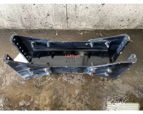 KENWORTH T680 Crossmember