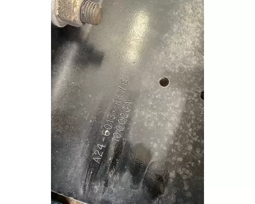 KENWORTH T680 Crossmember
