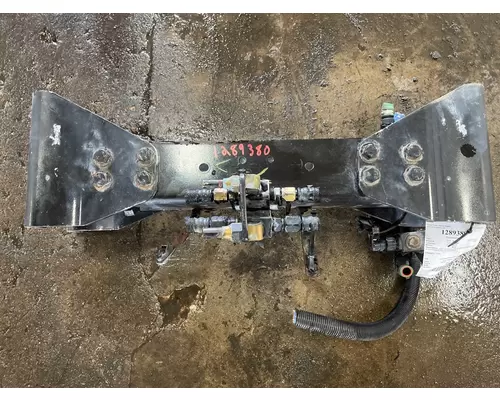 KENWORTH T680 Crossmember