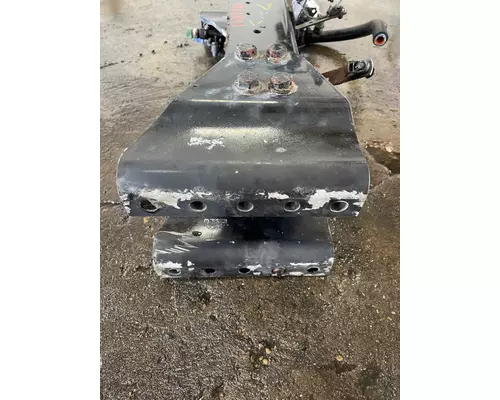 KENWORTH T680 Crossmember
