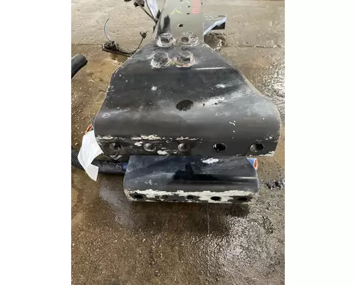 KENWORTH T680 Crossmember