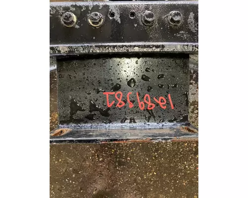 KENWORTH T680 Crossmember
