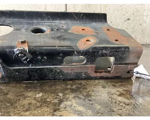 KENWORTH T680 Crossmember