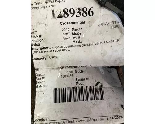 KENWORTH T680 Crossmember