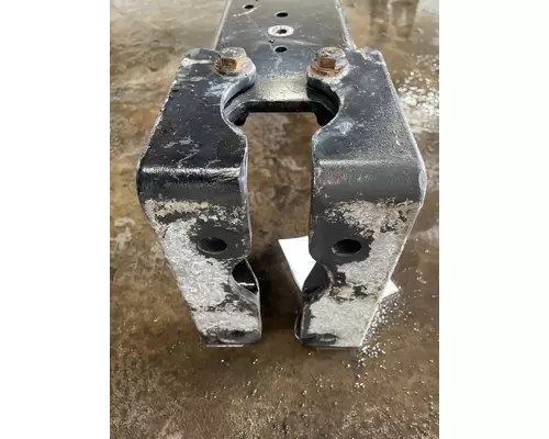 KENWORTH T680 Crossmember