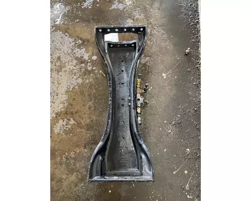 KENWORTH T680 Crossmember