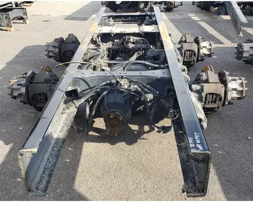KENWORTH T680 Cutoff Assembly(Housing & Suspension only)