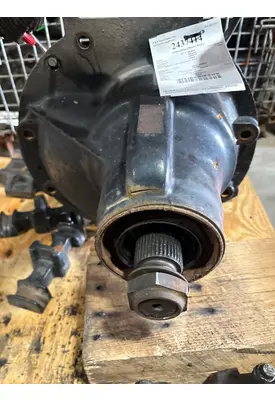 KENWORTH T680 Cutoff Assembly (Complete With Axles)