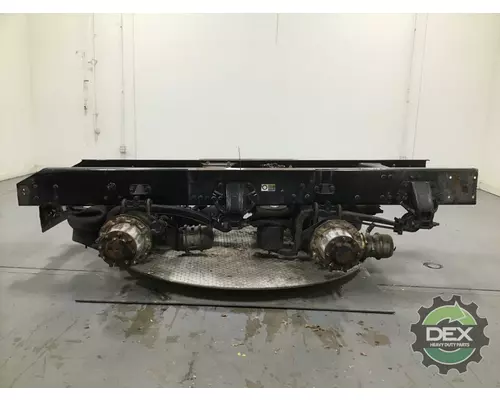 KENWORTH T680 Cutoff Assembly (Housings & Suspension Only)