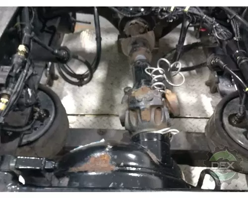 KENWORTH T680 Cutoff Assembly (Housings & Suspension Only)