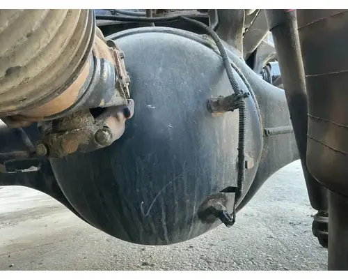 KENWORTH T680 Cutoff Tandem Axle