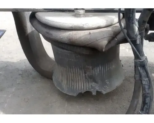 KENWORTH T680 Cutoff Tandem Axle