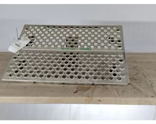 KENWORTH T680 DECK (CATWALK) STEP