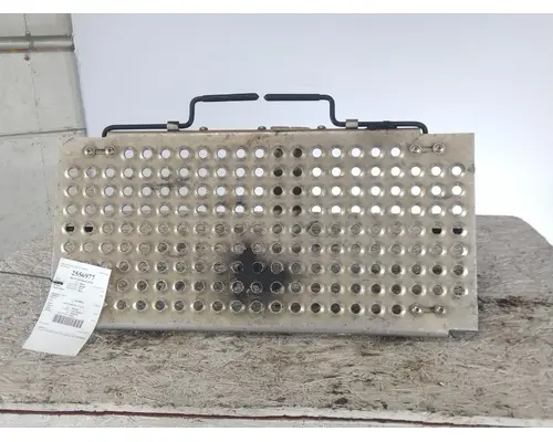 KENWORTH T680 DECK (CATWALK) STEP