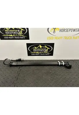 KENWORTH T680 DEF Level Sensor