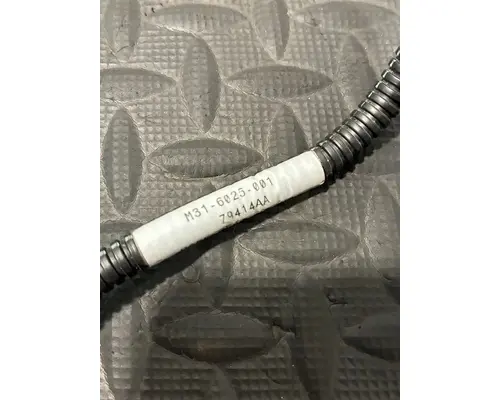 KENWORTH T680 DEF Level Sensor