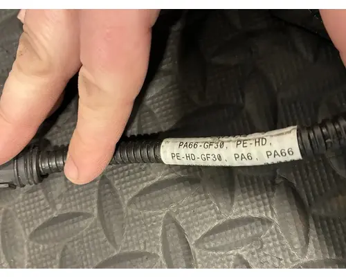 KENWORTH T680 DEF Level Sensor