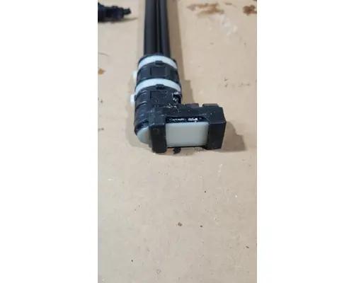 KENWORTH T680 DEF Level Sensor
