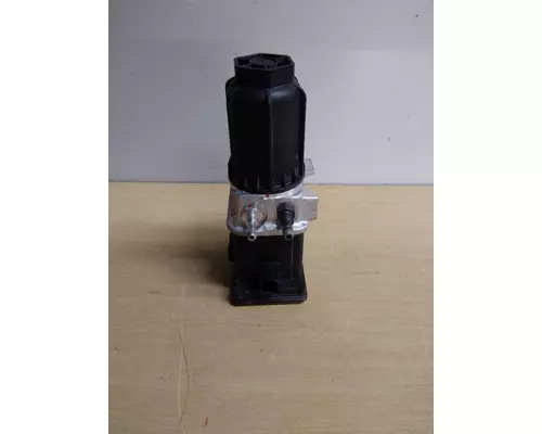 KENWORTH T680 DEF PUMP