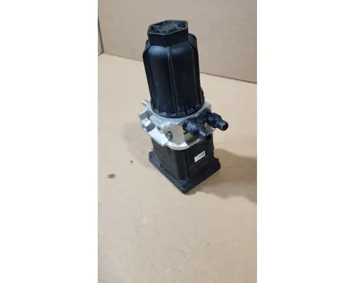 KENWORTH T680 DEF Pump