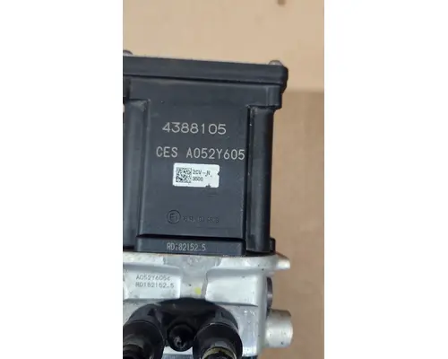 KENWORTH T680 DEF Pump
