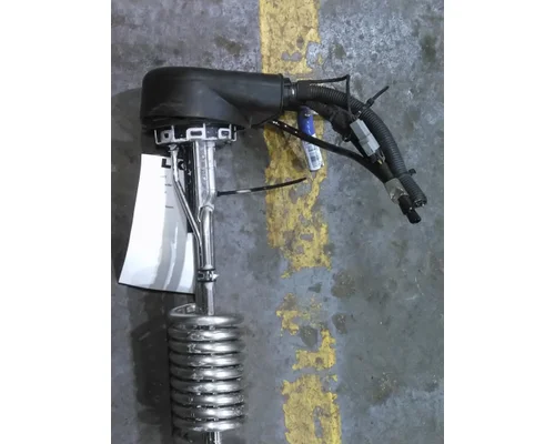 KENWORTH T680 DEF SENDING UNITLEVEL SENSOR