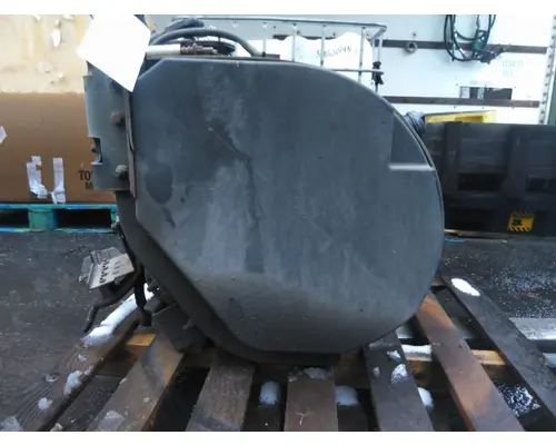 KENWORTH T680 DEF TANK