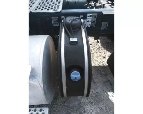 KENWORTH T680 DEF TANK