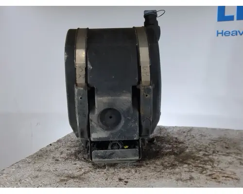 KENWORTH T680 DEF TANK