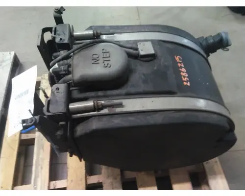 KENWORTH T680 DEF TANK