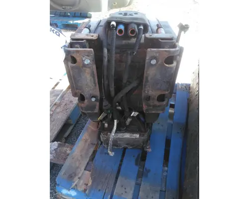 KENWORTH T680 DEF TANK