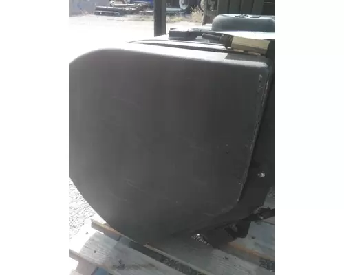 KENWORTH T680 DEF TANK