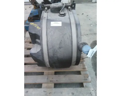 KENWORTH T680 DEF TANK