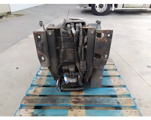 KENWORTH T680 DEF TANK