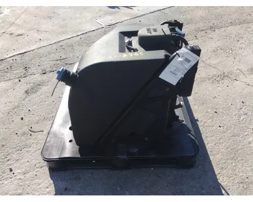 KENWORTH T680 DEF TANK