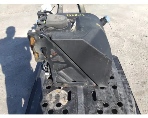 KENWORTH T680 DEF TANK