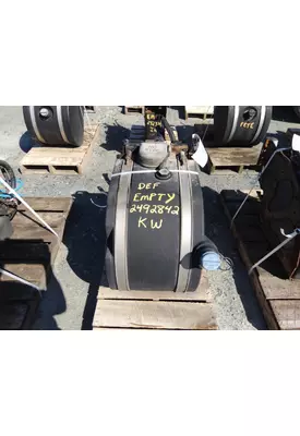 KENWORTH T680 DEF TANK
