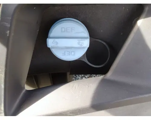 KENWORTH T680 DEF TANK