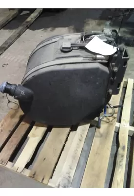 KENWORTH T680 DEF TANK