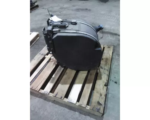 KENWORTH T680 DEF TANK
