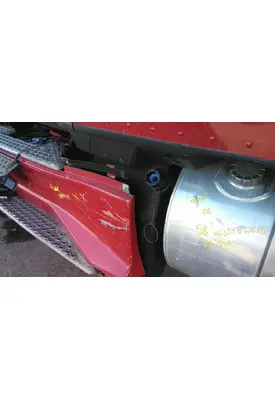 KENWORTH T680 DEF TANK