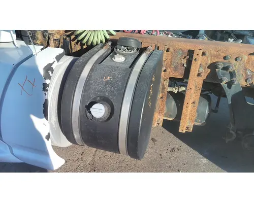 KENWORTH T680 DEF TANK