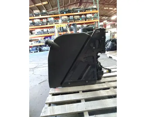 KENWORTH T680 DEF Tank