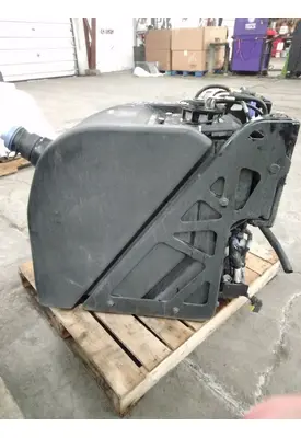KENWORTH T680 DEF Tank