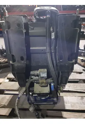 KENWORTH T680 DEF Tank