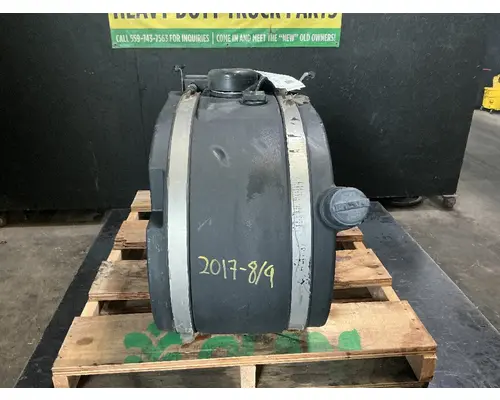 KENWORTH T680 DEF Tank